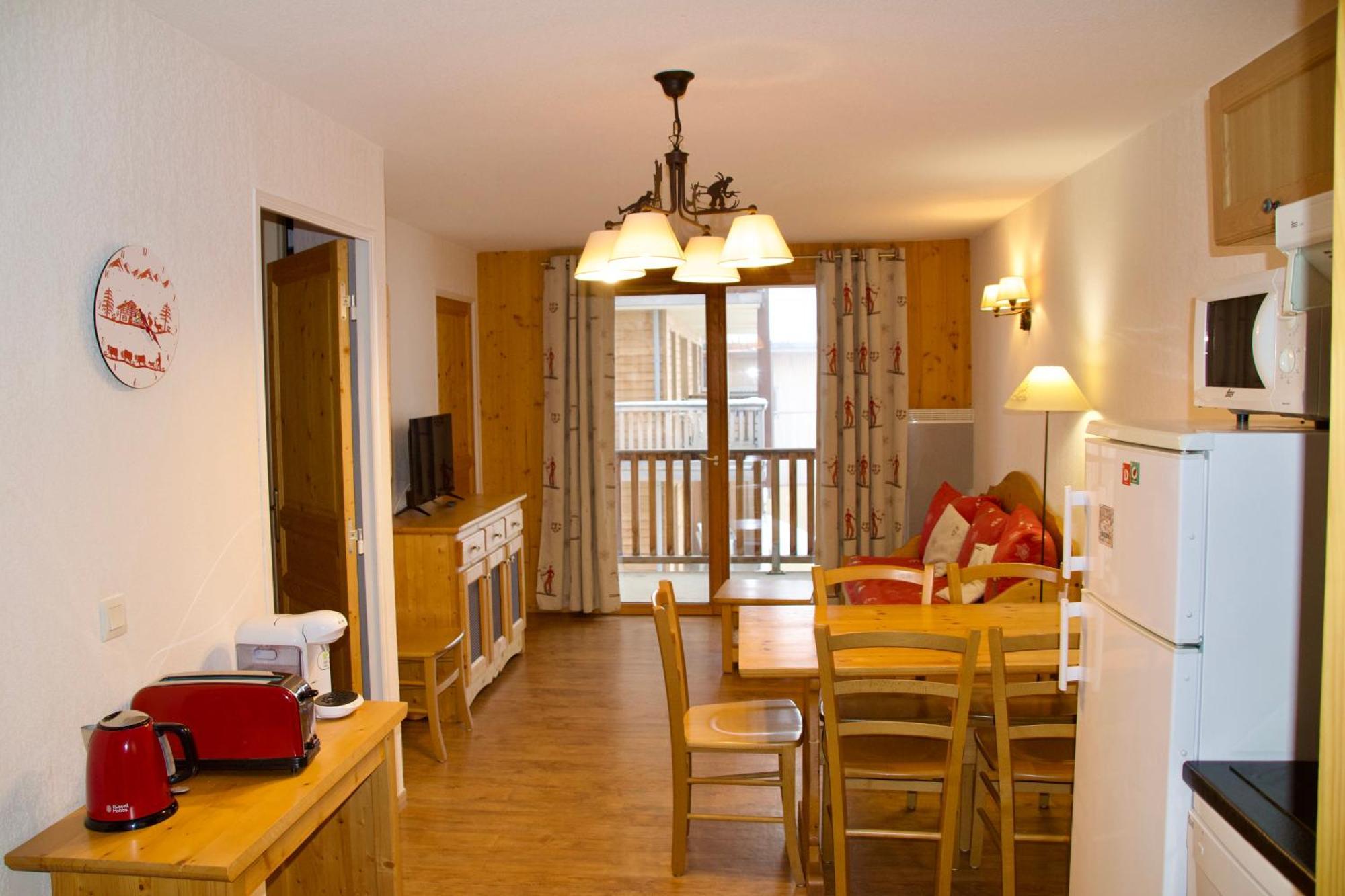 Appartement 6 Places Aux Pieds Des Pistes Avec Piscine, Wifi Et Parking Prive, Salle De Bain Refaite A Neuf Orcières Exterior foto